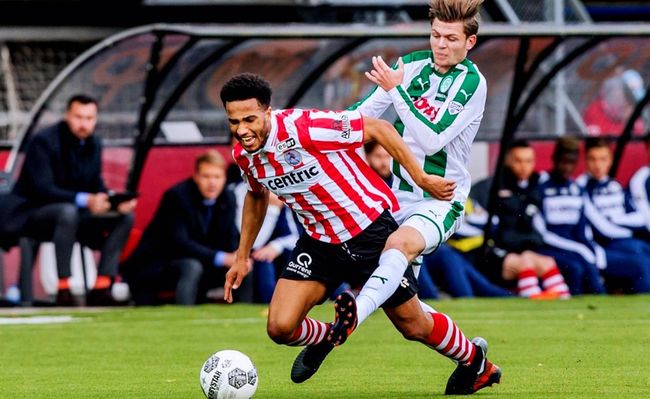 在高尔夫界 在高尔夫界