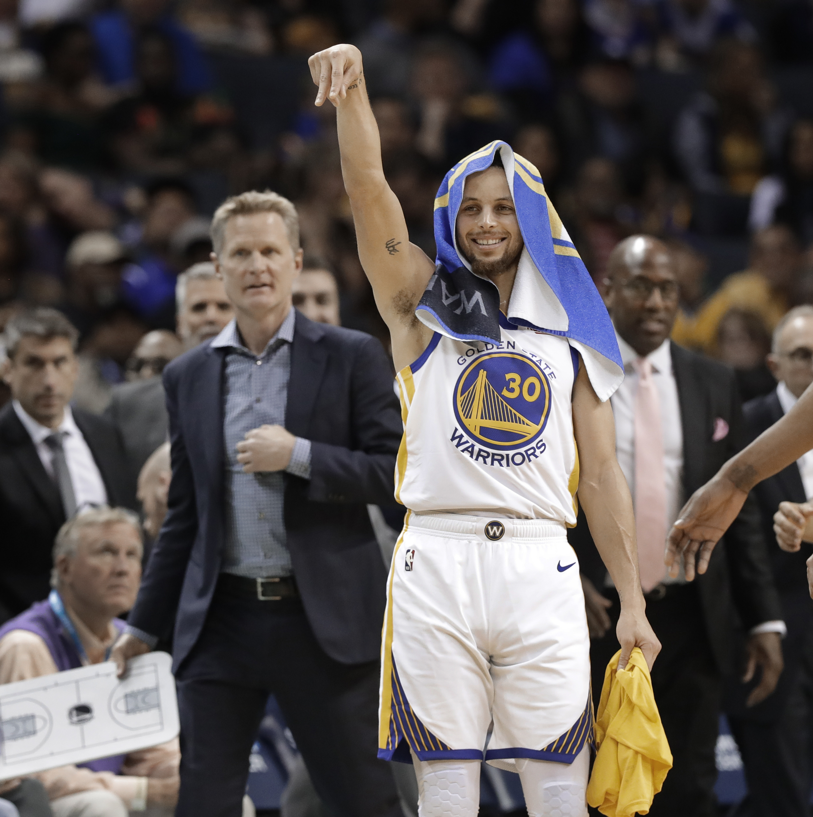 直塞打身后 直塞打身后